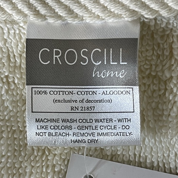 NWT Croscill Hand Towels - Two 2 - Piece Sets (4 Towels Total) with Elegant Trim - Picture 7 of 8